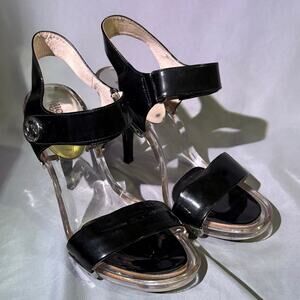 MICHAEL Michael Kors Black Patent Lucite Heels Sandals Size 7 Clear Platform